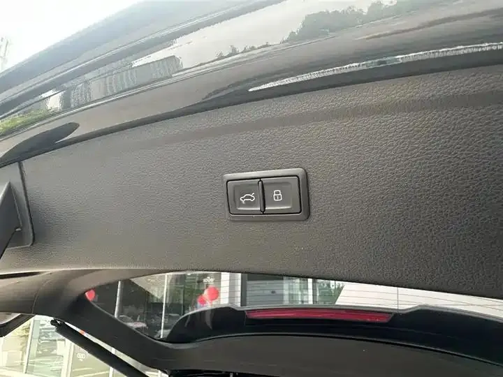 Audi Q5L 2020 to 40 TFSI Fashion 8