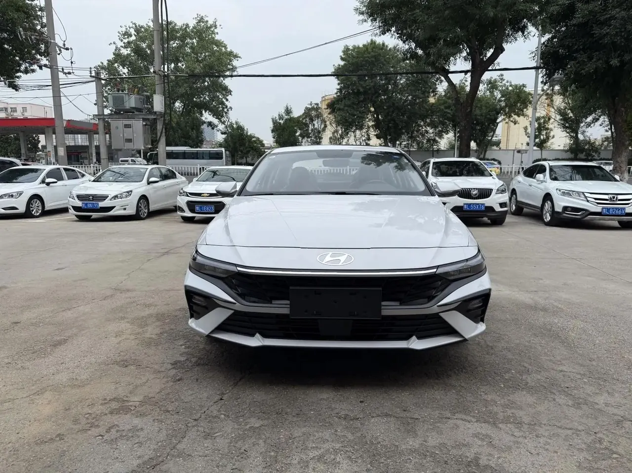Hyundai 2026 Elantra-sedan 1.5 stepless GLX elite automatic gear 2