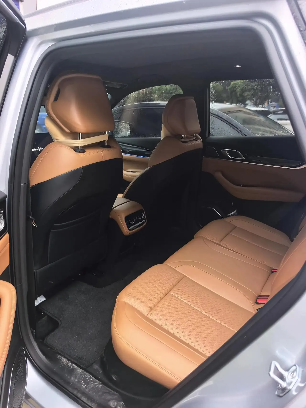 Geely 2025 Boyue L 1.5TD Splendid Automatic Gear 4