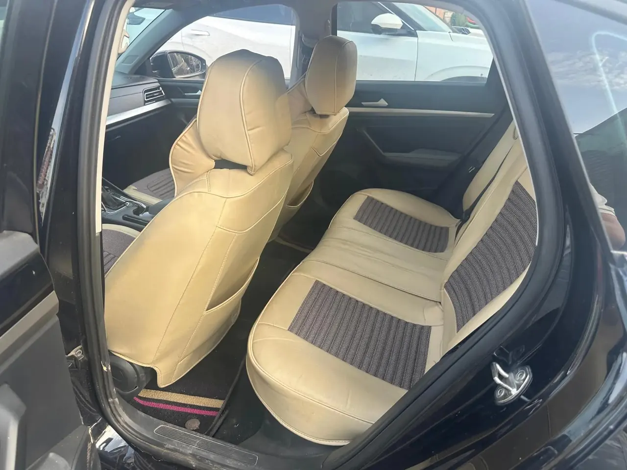 Lavida 2023 280TSI DSG Full Edition 6
