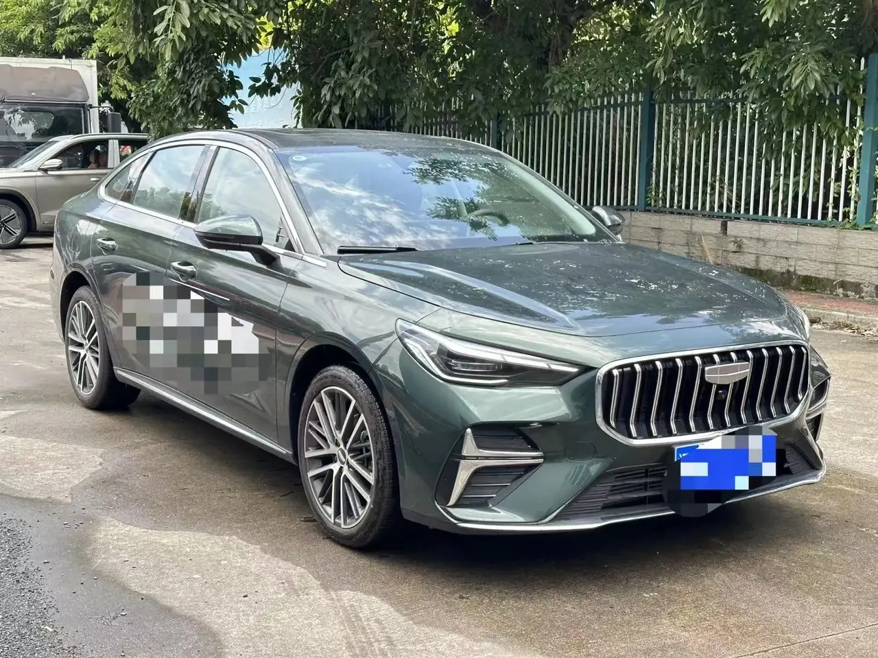 Geely 2026 Emgrand – Sedan 1.5T Flagship Automatic 3