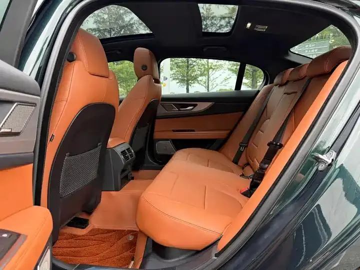 Jaguar XEL 2024 2.0T 250PS R-DYNAMIC S Enterprising Sports Edition 10