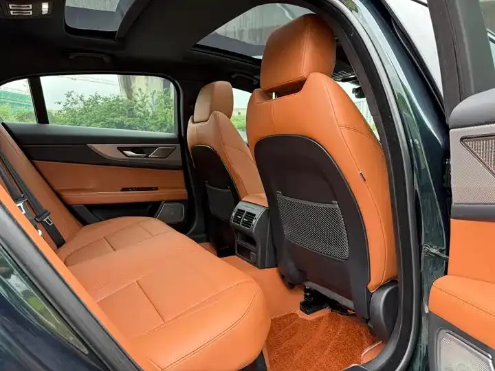 Jaguar XEL 2024 2.0T 250PS R-DYNAMIC S Enterprising Sports Edition 11