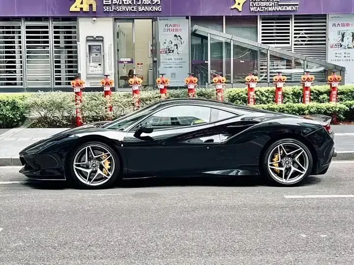 Ferrari F8 2019 Tributo 3.9T V8 2