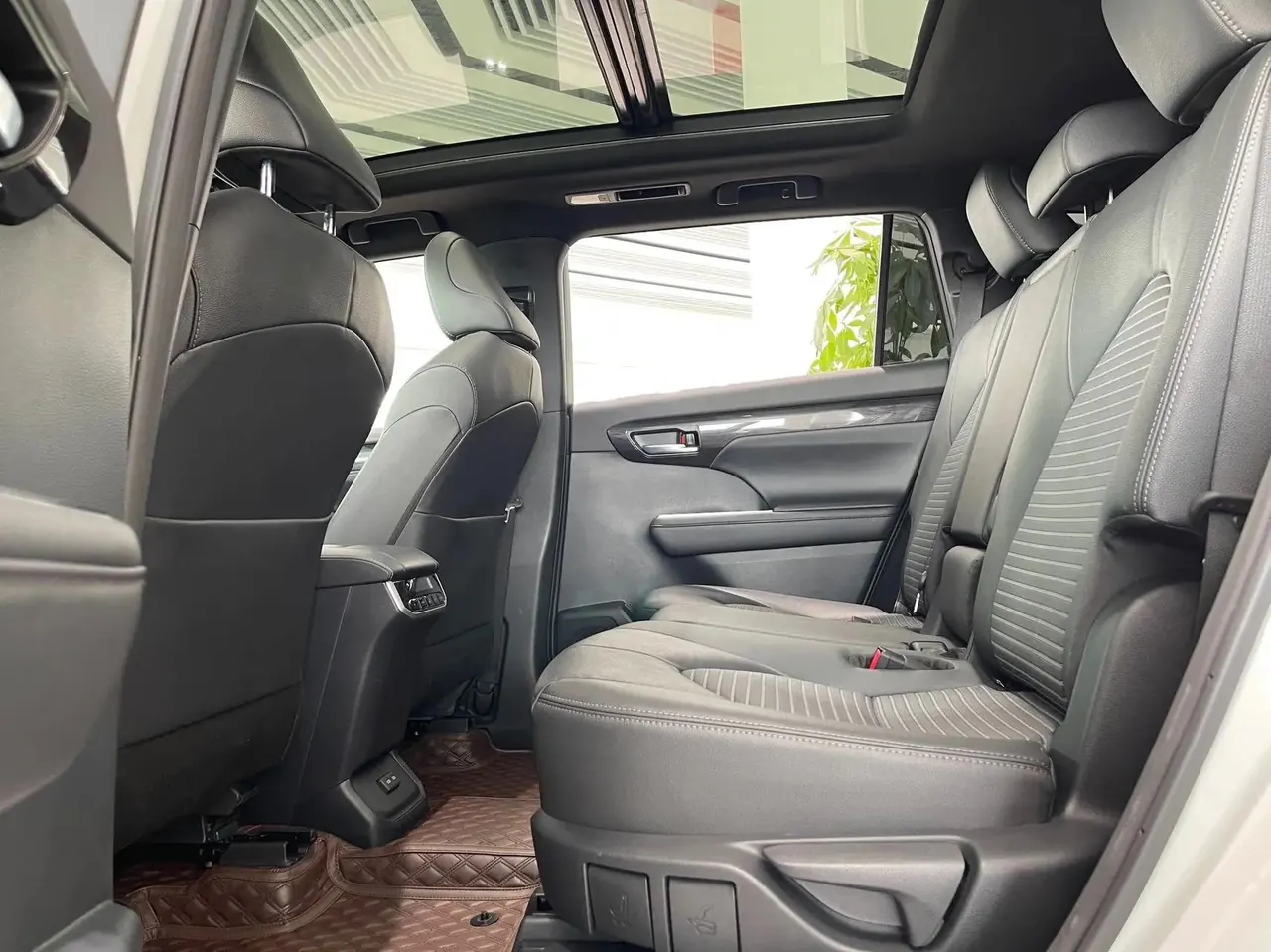 Crown Landfang 2022 2.5L HEV Four-Wheel-Drive Prestige Edition 7