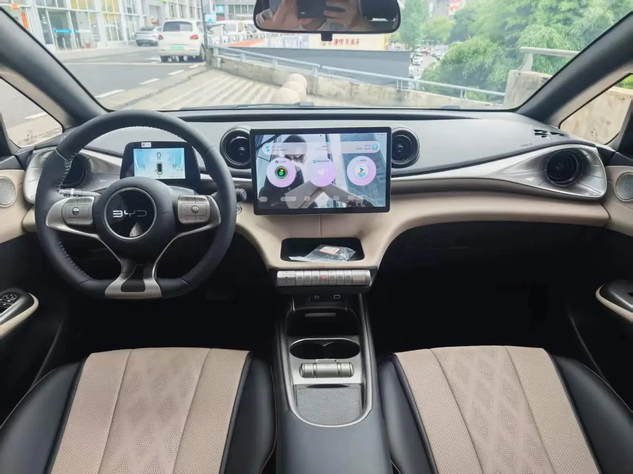 BYD 2025 Dolphin Intelligent Driving Edition 420km Free Edition Automatic 10