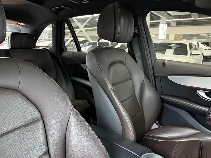 Mercedes Benz GLC 2022 GLC 260 L 4MATIC Dynamic 14