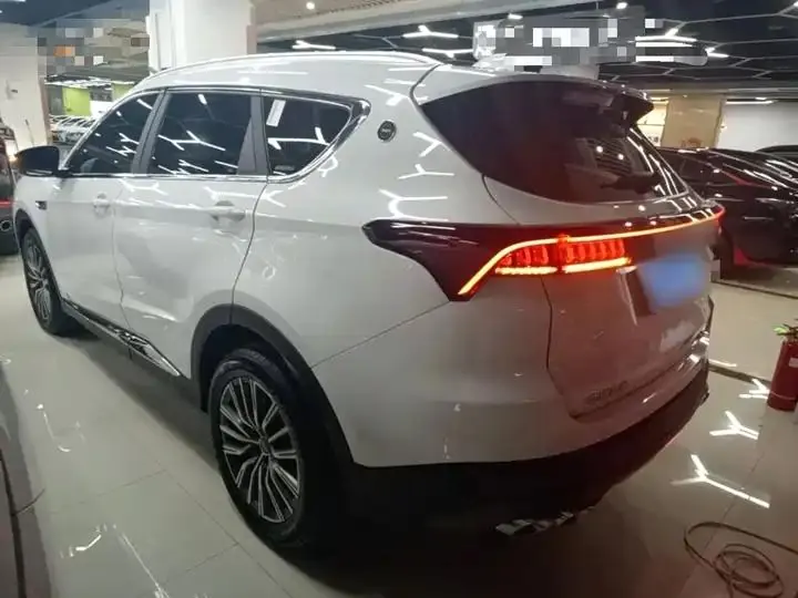 Jetour X70 PLUS 2023 1.5T DCT Brave PLUS 5 5