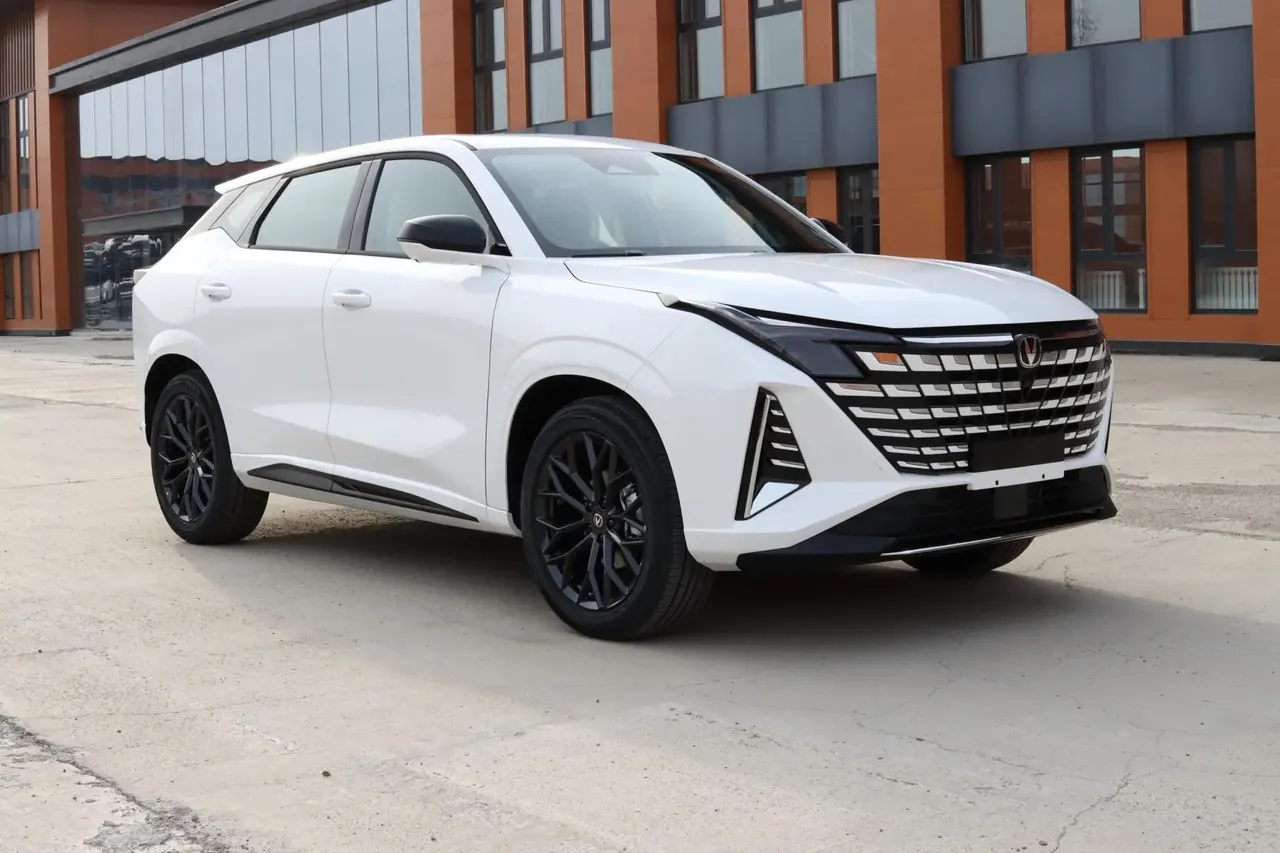 ChangAn 2026 UNI-Z 1.5T smooth version of automatic gear 7