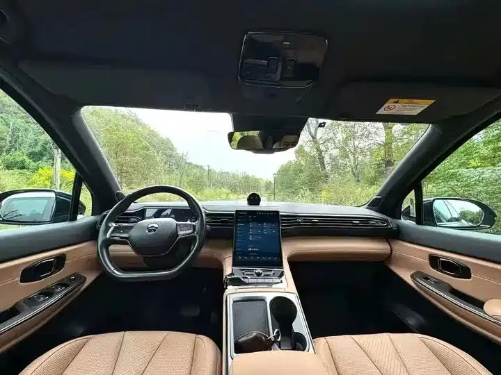 NIO ES8 2022 75kWh Seven-seat Edition 4
