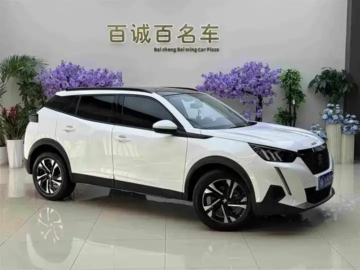 Peugeot 2008 2022 230THP THE ONE 4