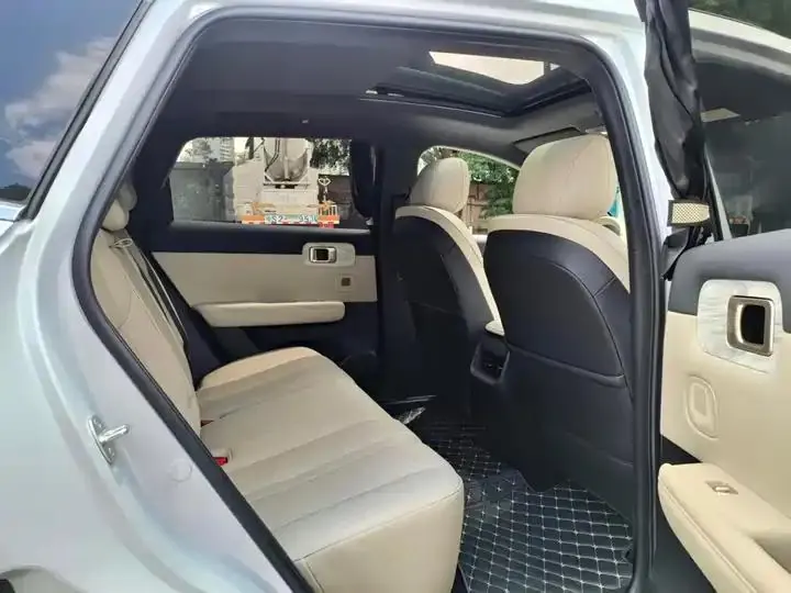 WuLing Starlight S 2024 130km Flagship 13