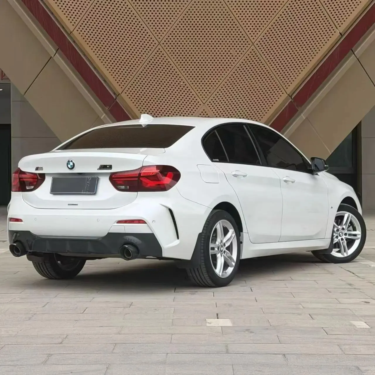 BMW 1 Series 2023 120i 1.5T M Sport Night Edition Automatic 9