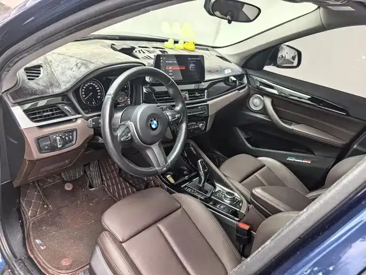 BMW X1 2020 sDrive20Li exclusive type 13