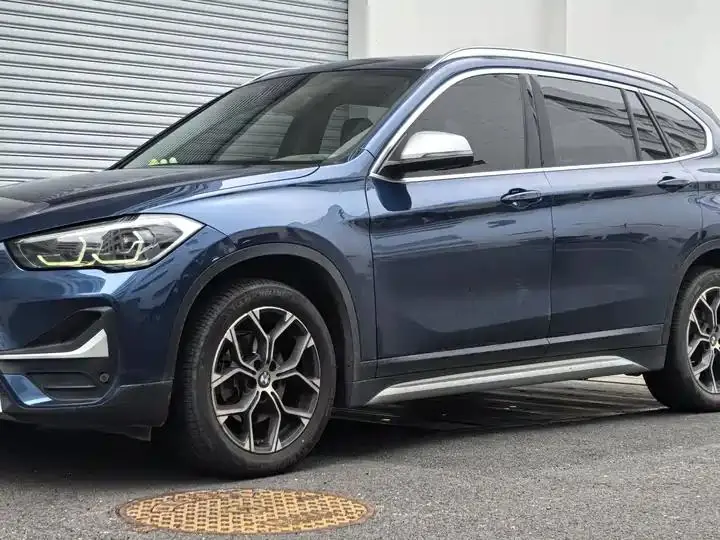 BMW X1 2020 sDrive20Li exclusive type 3