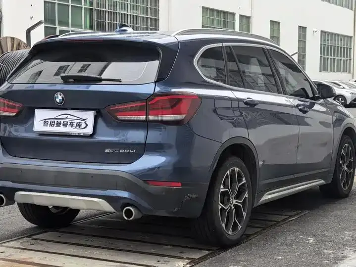 BMW X1 2020 sDrive20Li exclusive type 5