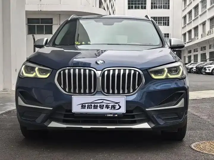 BMW X1 2020 sDrive20Li exclusive type 7