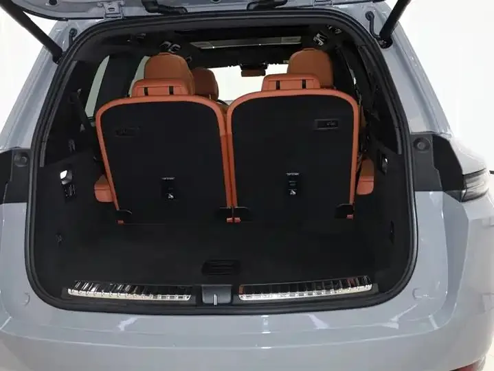 Li L9 2025 Ultra Smart Rejuvenation Edition 14