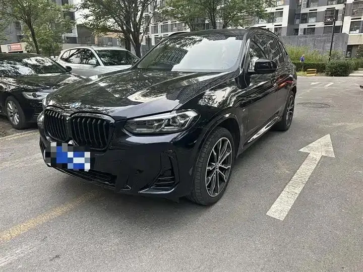 BMW X3 2023 xDrive30i Leading M Obsidian Night Suit - View 1