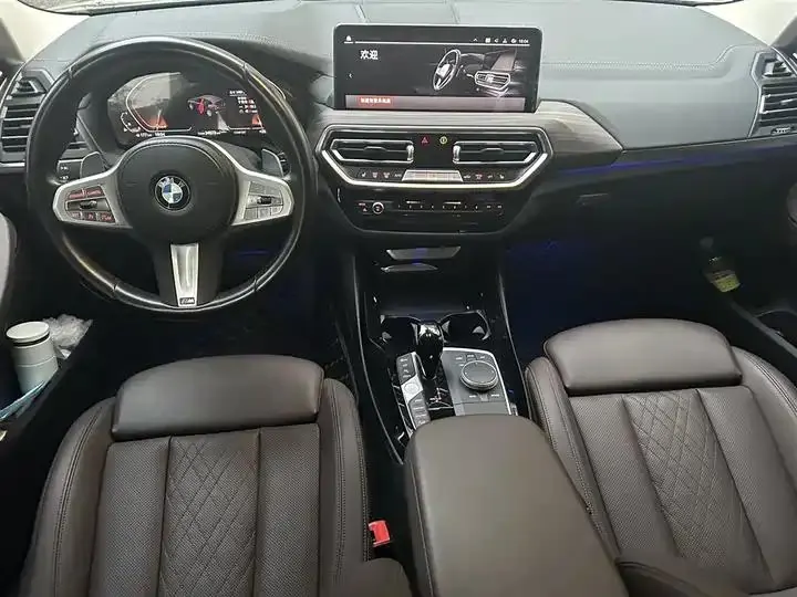 BMW X3 2023 xDrive30i Leading M Obsidian Night Suit 6
