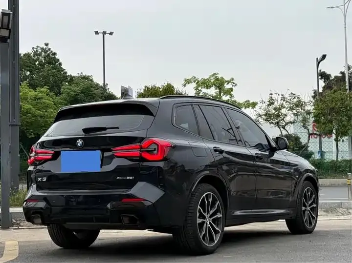 BMW X3 2023 Modified xDrive30i Leading M Obsidian Night Suit 10