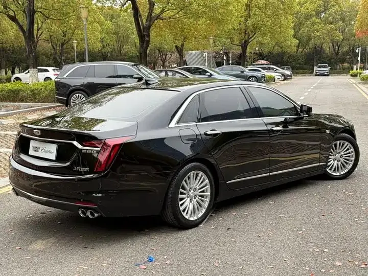 Cadillac CT6 2021 28T Leading Super Cruise Model 4