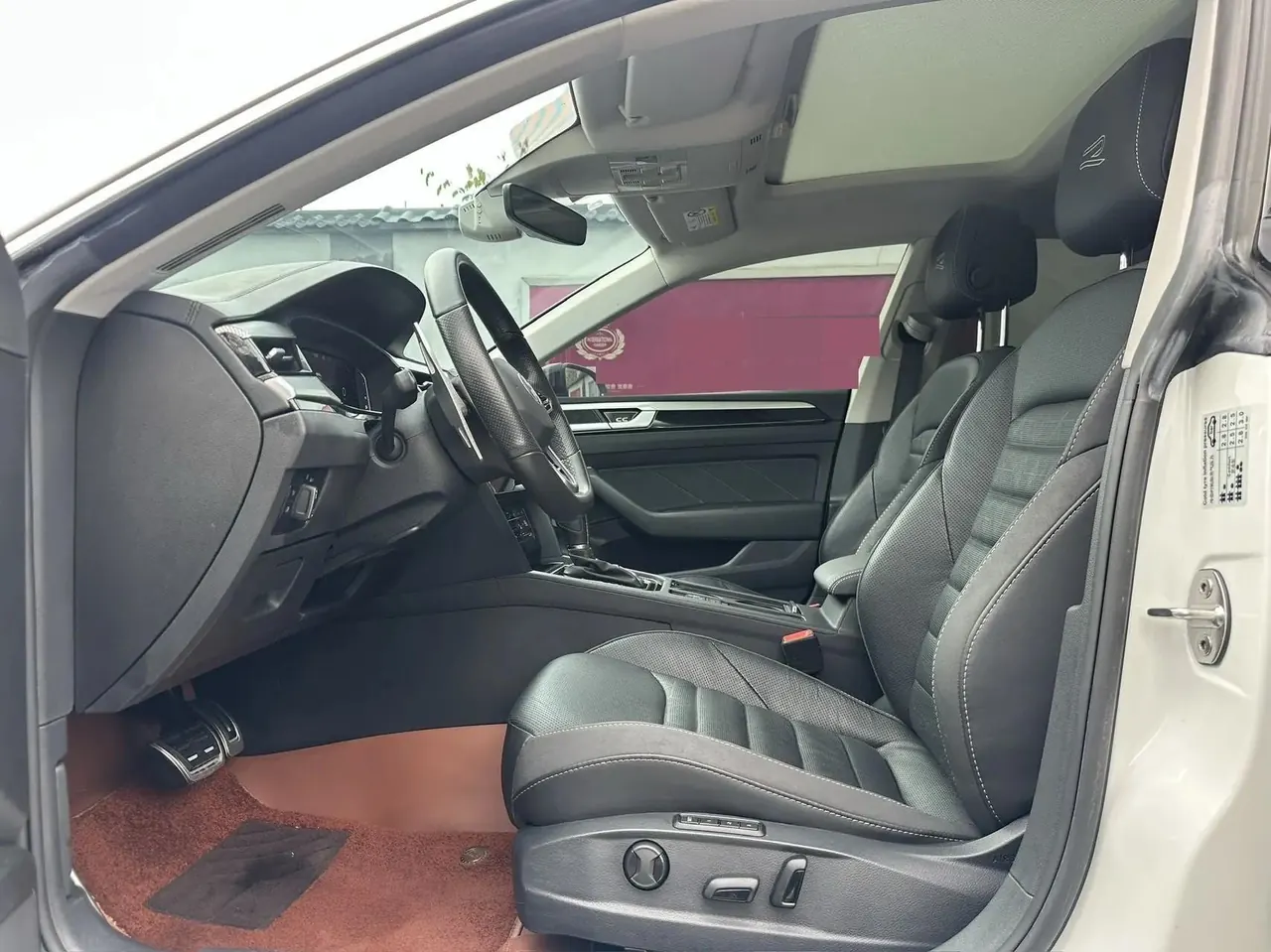 FAW-Volkswagen CC 2021 model 380TSI Striking Edition 4
