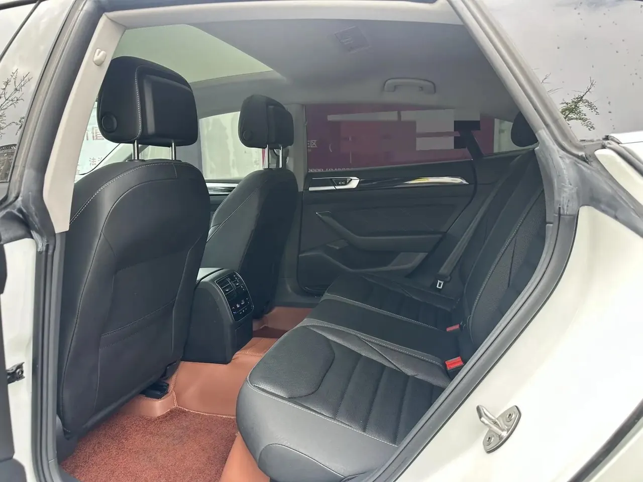 FAW-Volkswagen CC 2021 model 380TSI Striking Edition 5