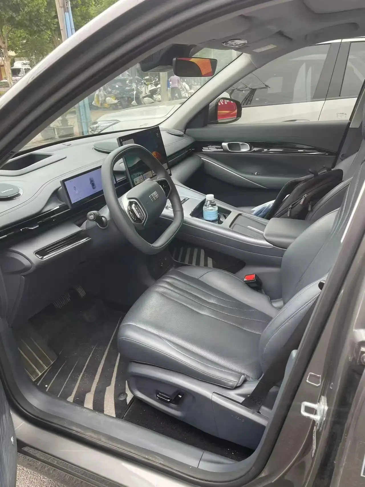 Geely Galaxy 2026 E 5 610km Discovery Edition Automatic Gear 4