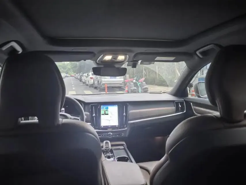 Volvo S90 2023 B5 Zhiyuan Deluxe Edition 8
