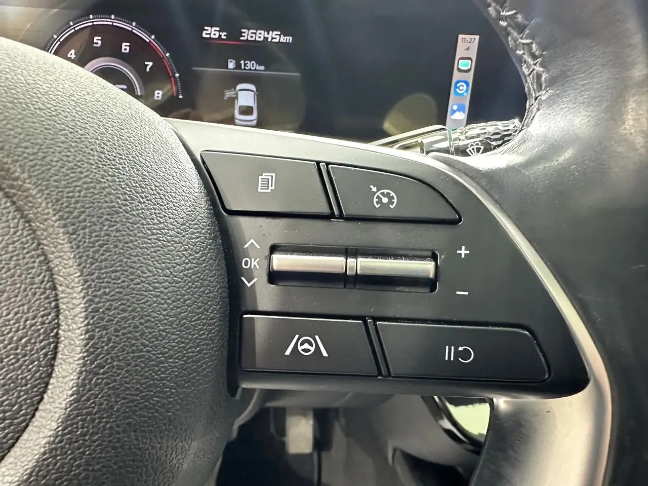 Elantra 2021 1.5L CVT Luxury Edition 8