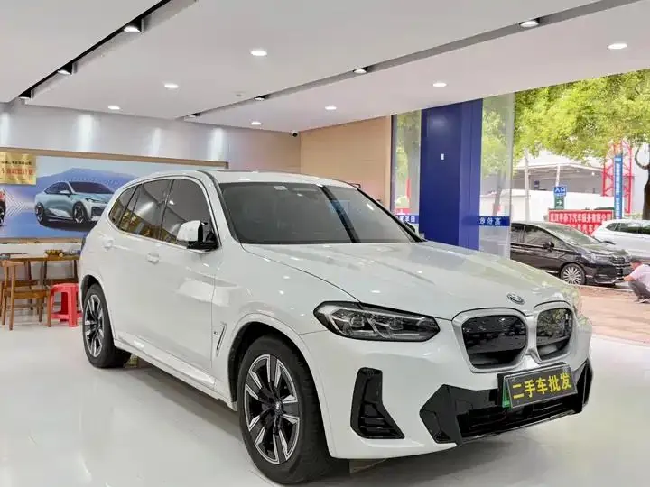 BMW iX3 2022 Model Facelift Leading Edition 3