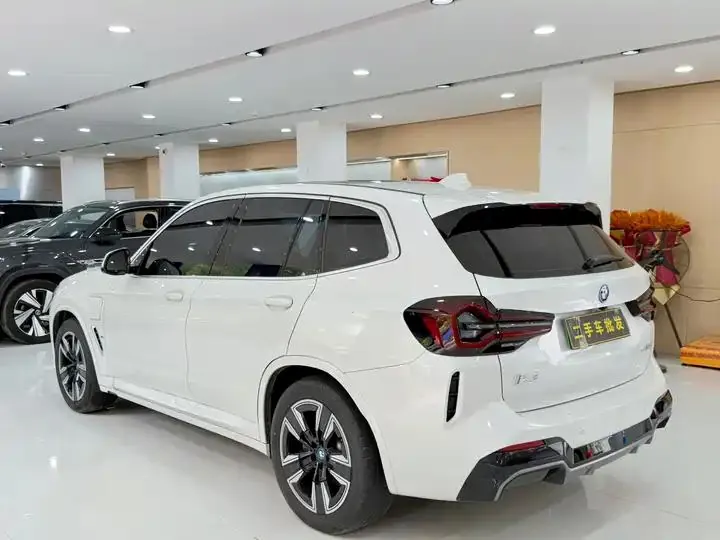 BMW iX3 2022 Model Facelift Leading Edition 9