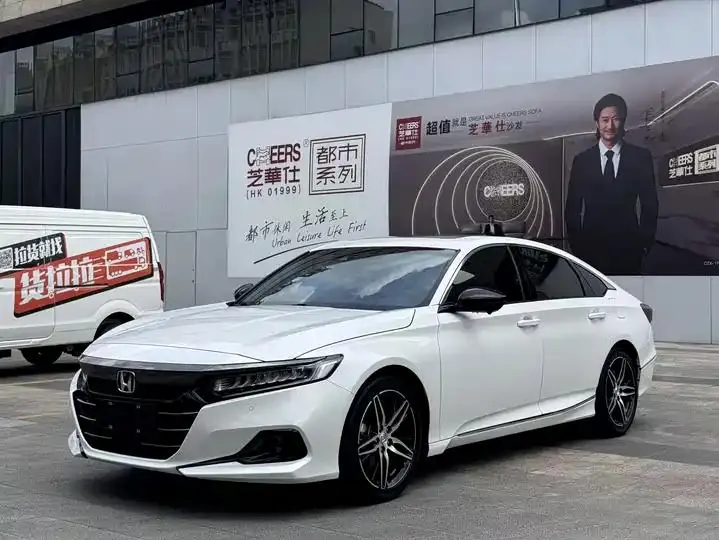 Accord 2022 260TURBO Magic Night Premium Edition - View 1
