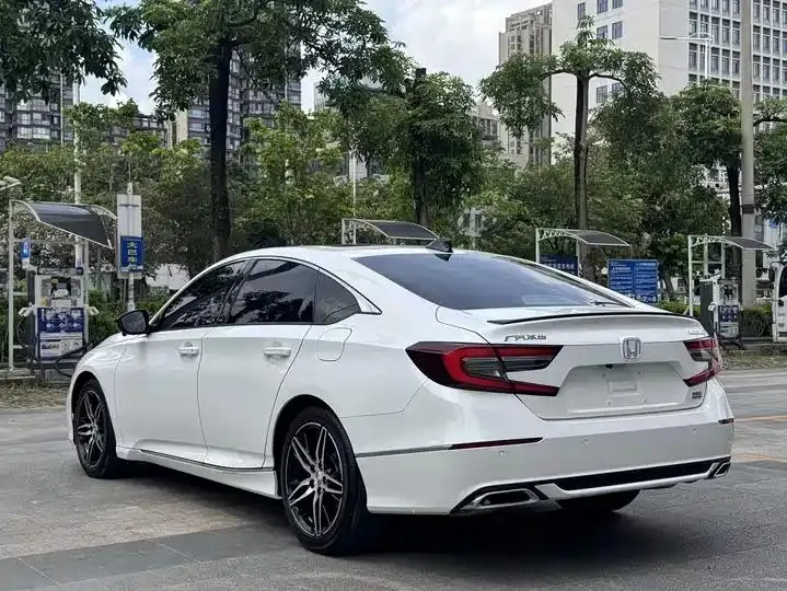 Accord 2022 260TURBO Magic Night Premium Edition 6