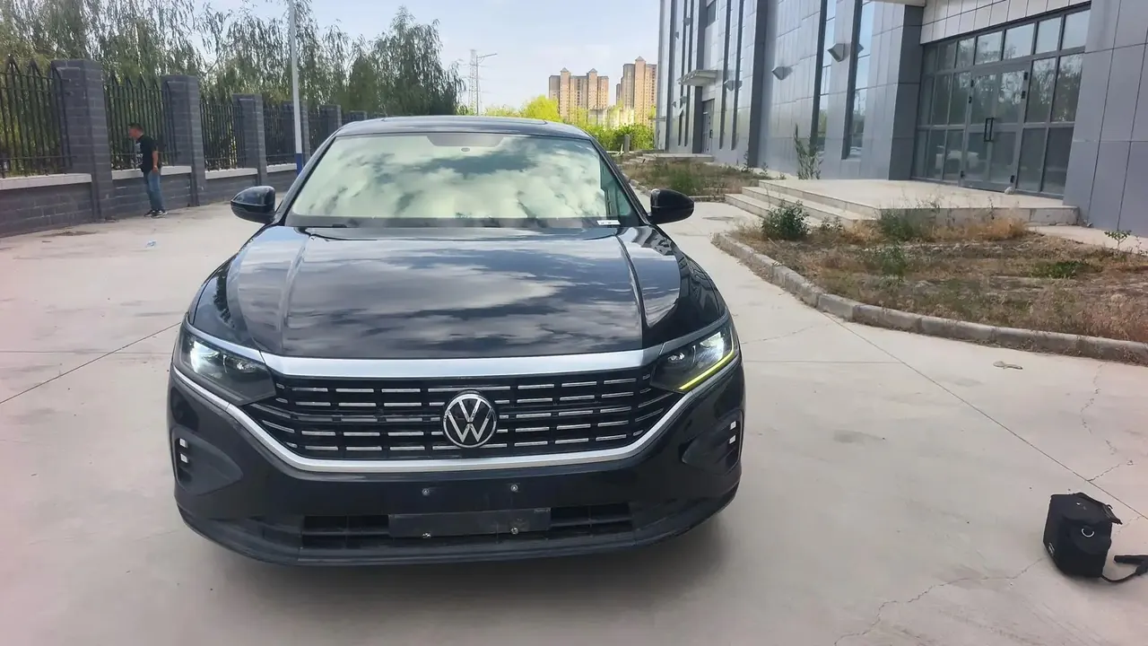 Passat 2022 280TSI Elite Edition 2