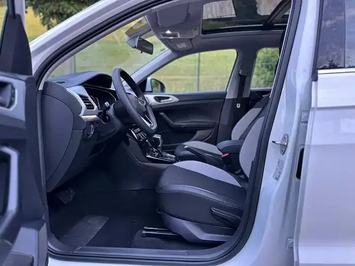 Shadow Exploration 2021 1.5L Auto Yue Zhi Lian Edition 8