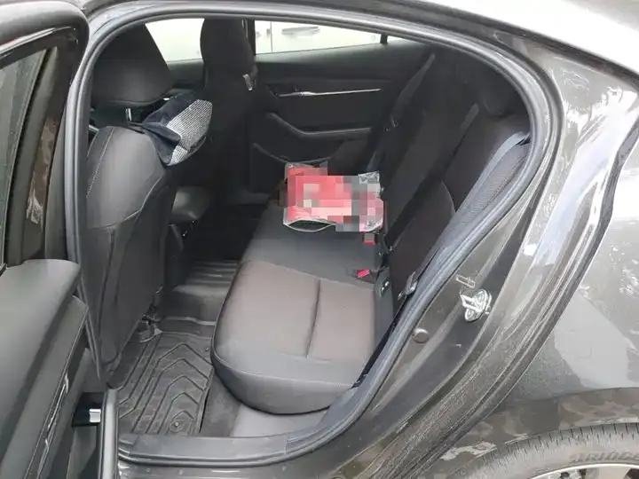 Mazda 3 Onksera 2023 2.0L Automatic Quality Glamour Edition 15