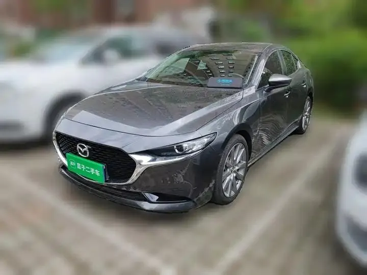 Mazda 3 Onksera 2023 2.0L Automatic Quality Glamour Edition 2