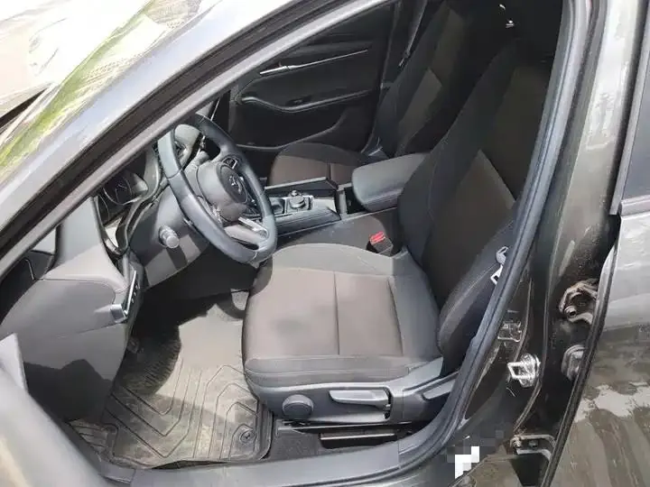Mazda 3 Onksera 2023 2.0L Automatic Quality Glamour Edition 8