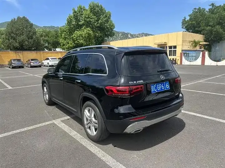 Mercedes Benz GLB 2022 model change GLB 200 fashion model 9