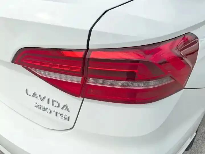 Lavida 2021 280TSI DSG Comfort Edition 14