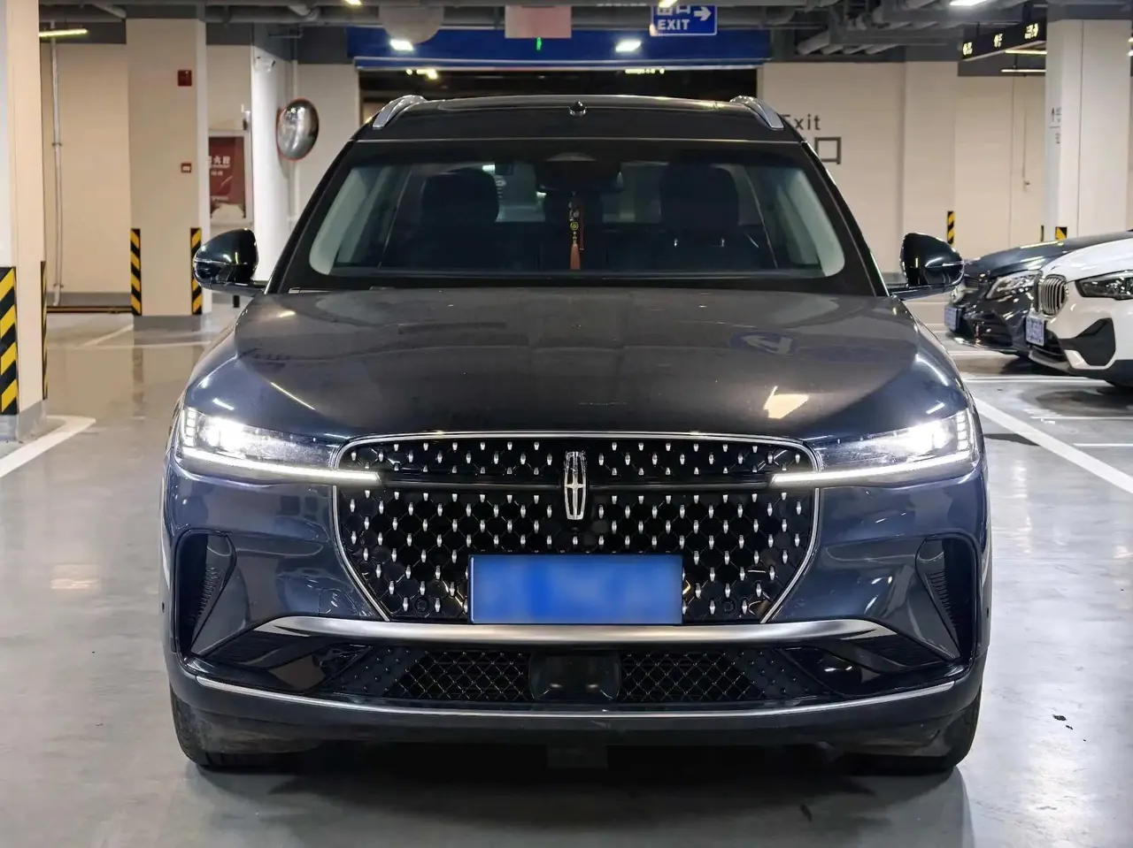 Voyager 2023 2.0T 4-wheel drive Premium Edition 2