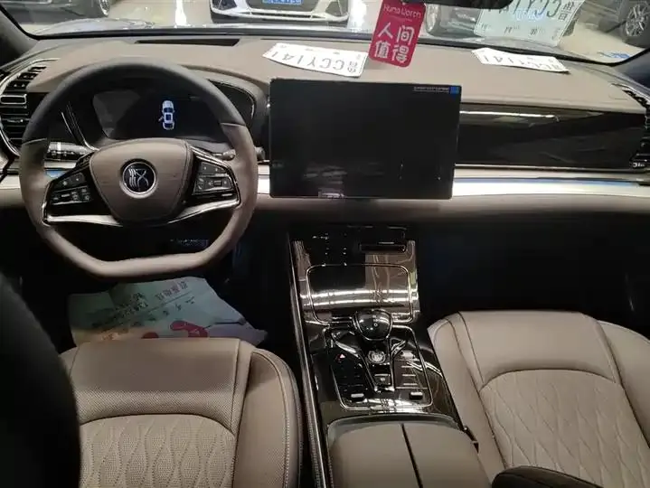 Han 2025 DM-i Intelligent Driving Version, 125km Range, Prestige Model 12