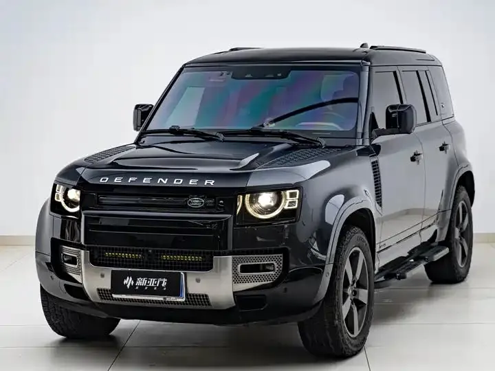 Land Rover Guard 2023 Change 110 3.0T P400 X - View 1