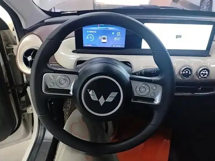 WuLing Plantronics 2024 333km Pleasant 11