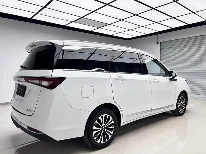 WuLing Jiachen 2022 1.5T CVT Enjoy Flagship 5
