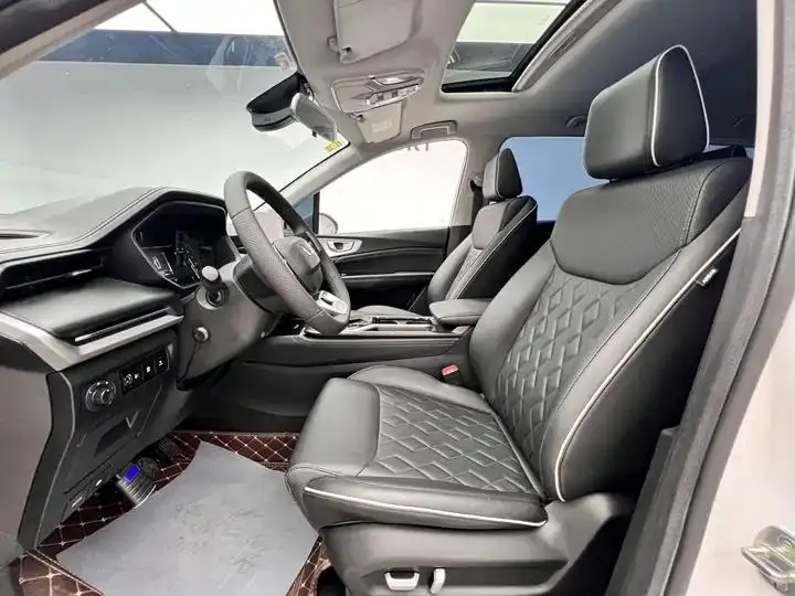 WuLing Jiachen 2022 1.5T CVT Enjoy Flagship 6