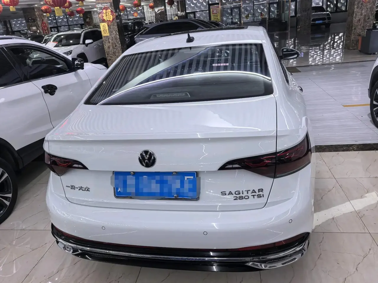 Lavida 2023 280TSI DSG Exceed Version 8