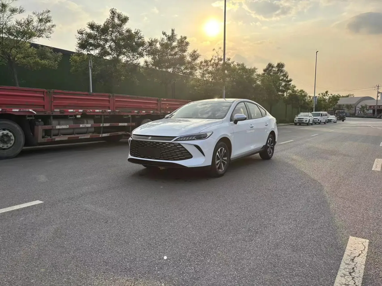 Open image lightbox: BYD 2026 Qin PLUS DM-i 1.5 stepless 128KM aggressive automatic gear